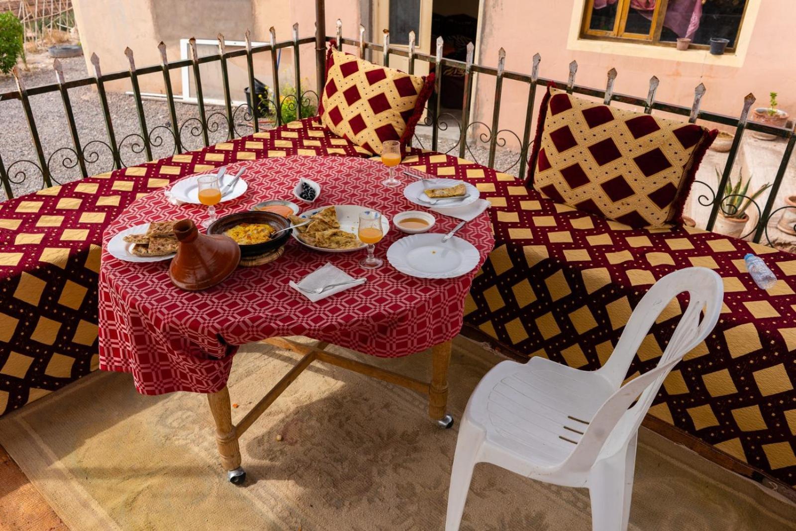 Dar Salwa Hotell Ait Benhaddou Exteriör bild
